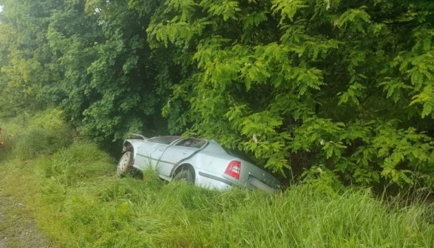 На Закарпатті у ДТП загинув громадянин Польщі, його неповнолітній пасажир - у лікарні