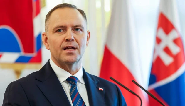 Навроцький вимагає симетрії у відносинах з Україною і запрошує Зеленського до Варшави