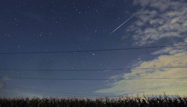 Метеорний потік Леоніди над Україною: коли можна побачити зорепад