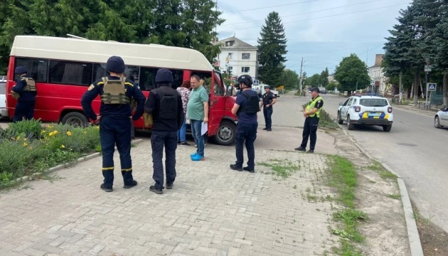 Із прикордонного Білопілля на Сумщині евакуювали ще 23 жителів