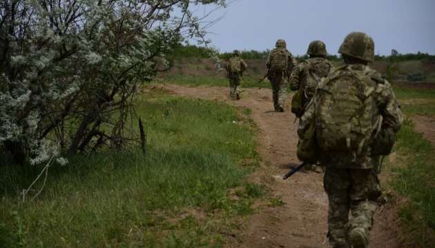 На чотирьох напрямках - ворожа активність, загалом на фронті 179 бойових зіткнень