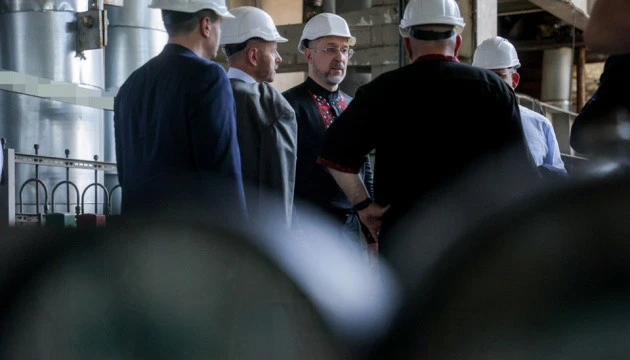 Шмигаль та гендиректор Siemens Energy відвідали один з енергооб’єктів у Києві