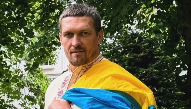 Усик назвав кількість боїв, які він проведе до завершення кар'єри