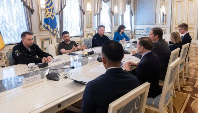 Посилення ППО, санкції проти Росії та мирний процес: Зеленський зустрівся з американськими конгресменами