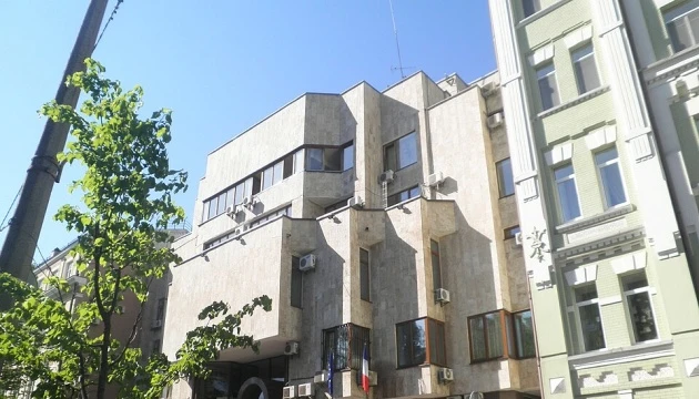 МЗС Франції - про нові погрози Кремля: Про евакуацію посольства з Києва не може бути і мови