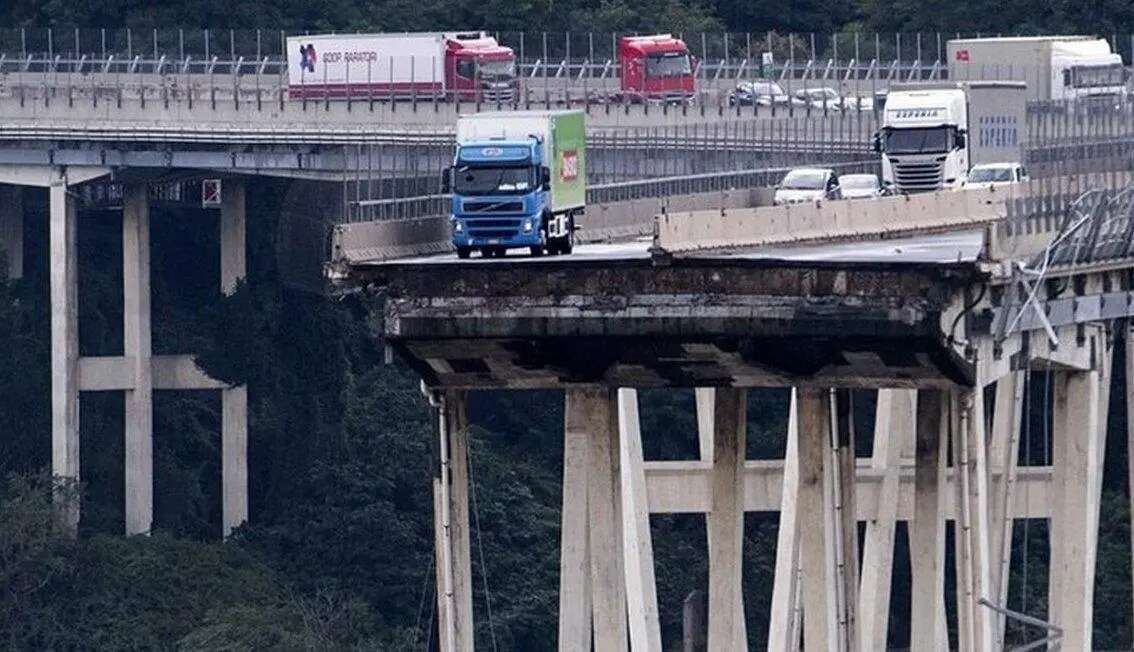 Ponte Morandi, colpo di scena al processo. Le difese rinunciano a centinaia di testi