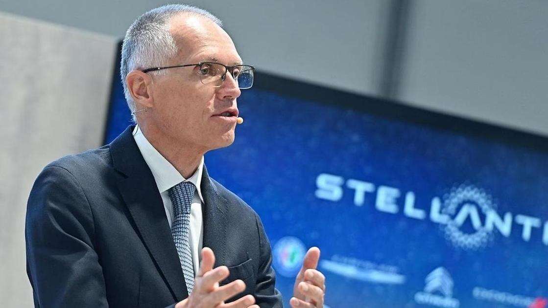 Il sindacato Usa dell’auto all’attacco sul maxi stipendio del ceo Tavares