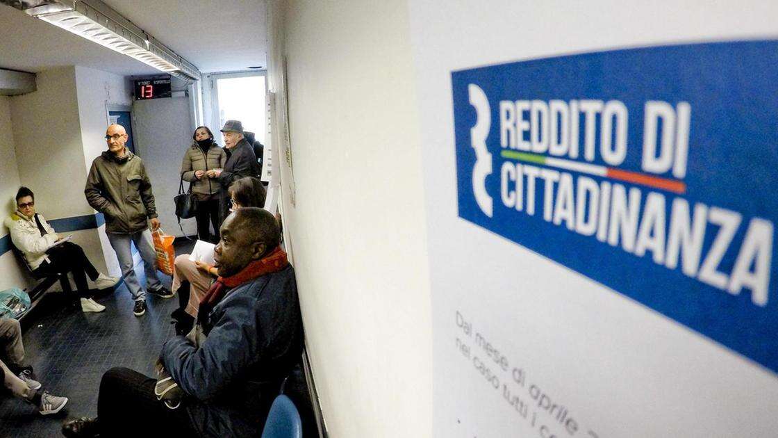 Inps, a 33mila famiglie il messaggio di stop al Reddito