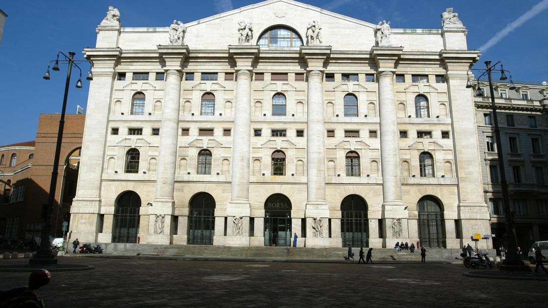 Borsa: Pmi battono la crisi da delisting, in agosto otto debutti