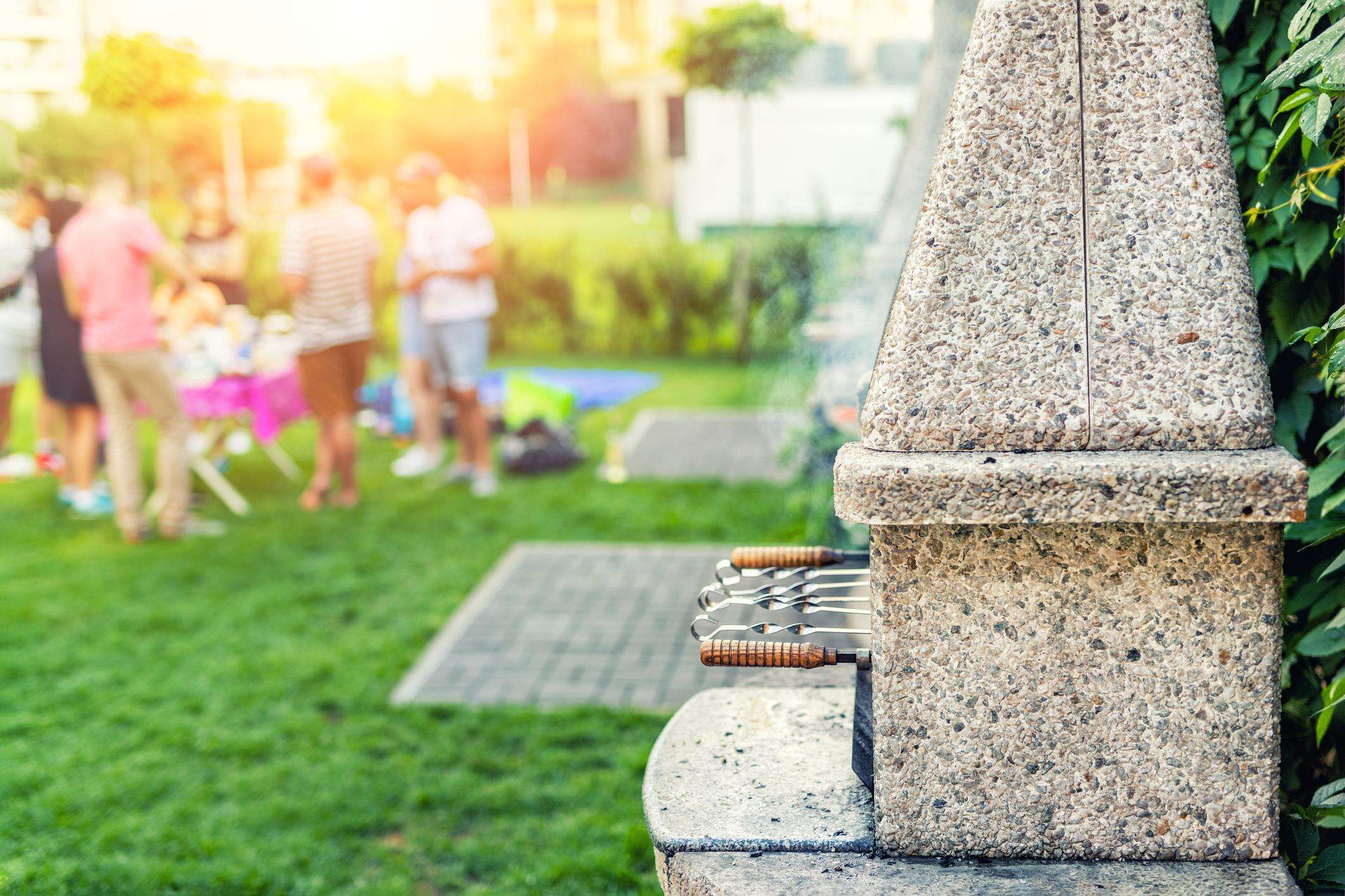 Grigliata di ferragosto: consigli utili per organizzare una giornata indimenticabile