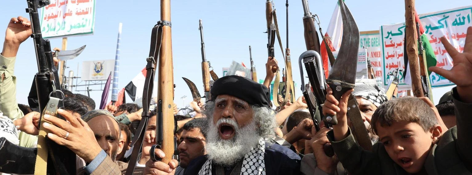 Iran, l’analisi dello storico. Gli ayatollah tremano. A rischio la presa sul Paese