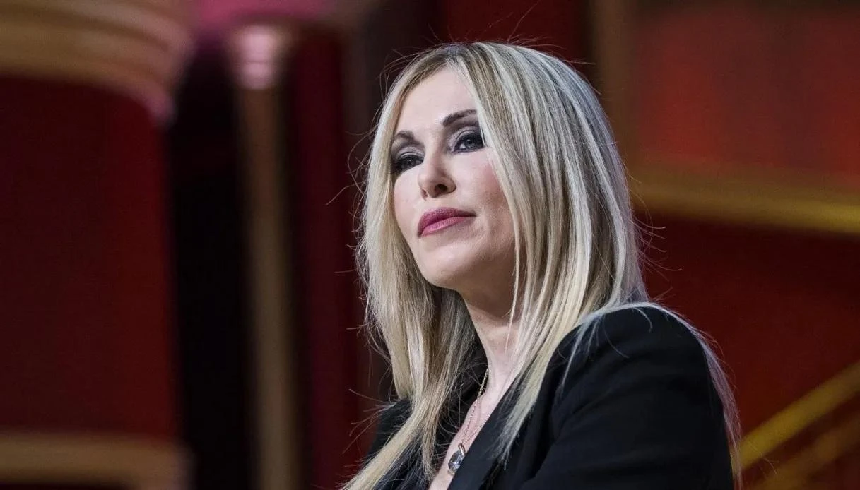 Roberta Bruzzone: “Nessuno toglie Stasi dalla scena del crimine. A Garlasco strategia del terrore per vedere se qualcuno inciampa”