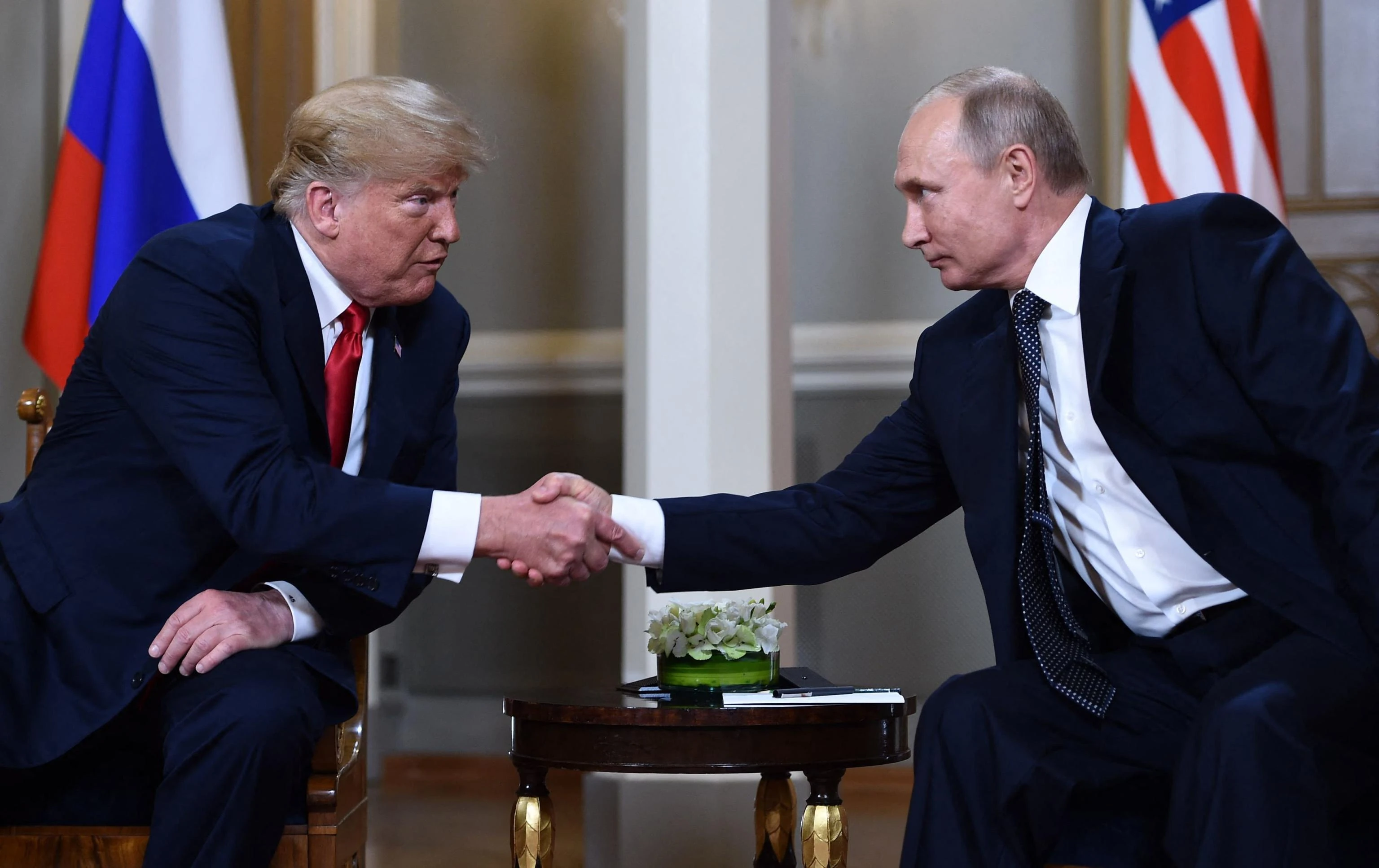 Vertice Usa-Russia in Alaska: “La pace di Trump e Putin? Rischiamo un’altra Yalta”