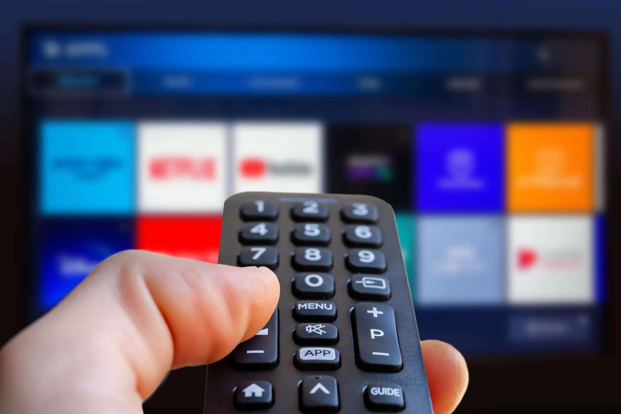 Le Smart TV ci spiano? Lo studio che svela i segreti dei nostri televisori