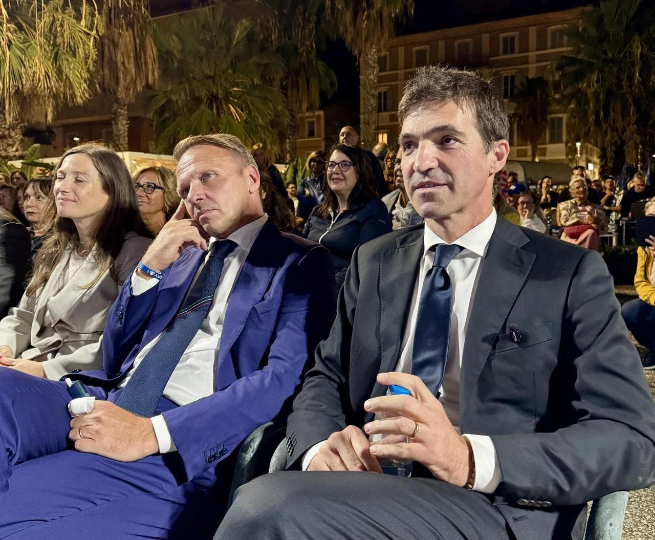 Voto nelle Marche, finale al vetriolo. Un falso sondaggio agita FdI e Pd