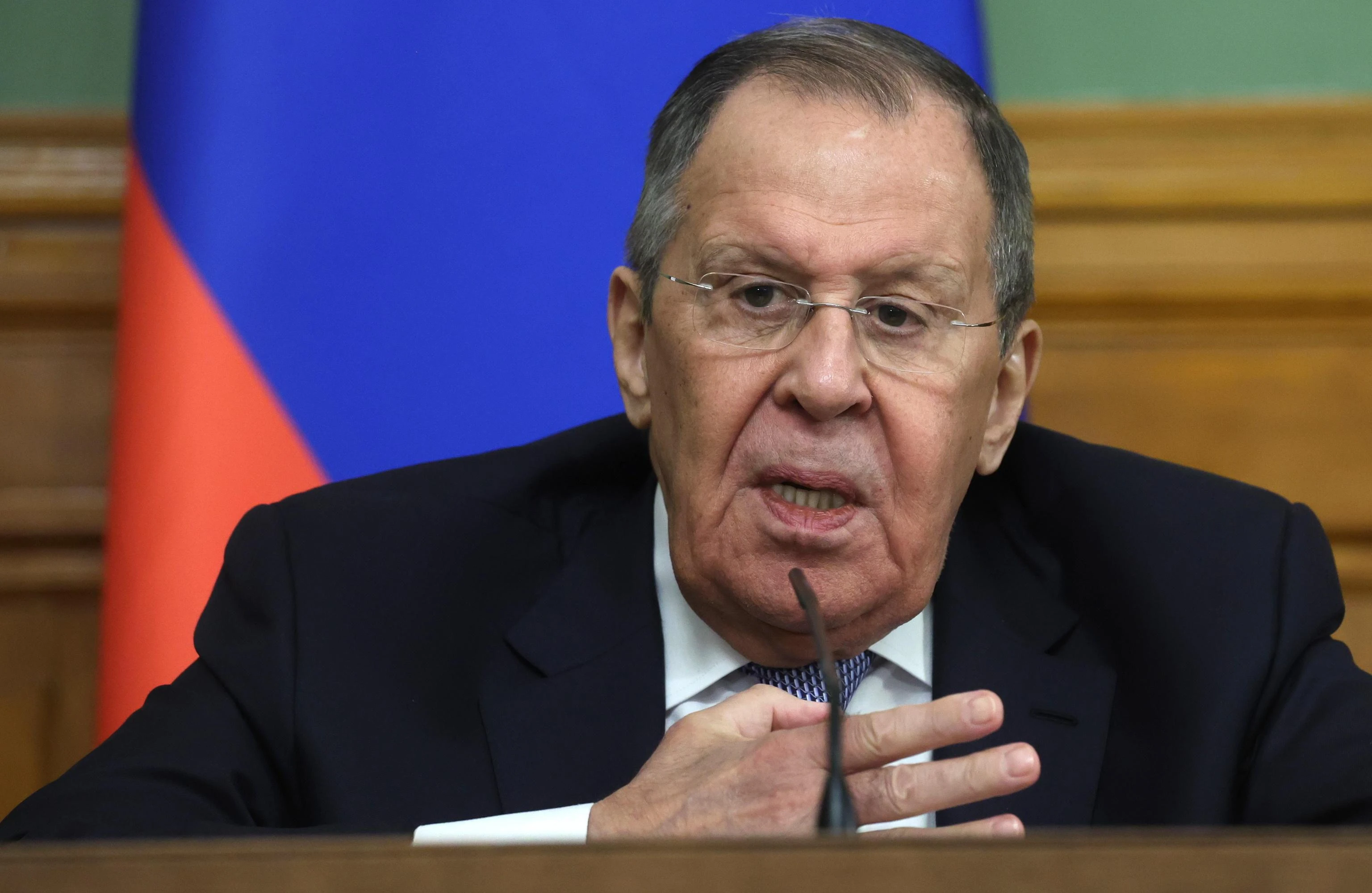 Bruxelles respinge le minacce russe: l’UE resta a Kyiv, Mosca vuole seminare panico