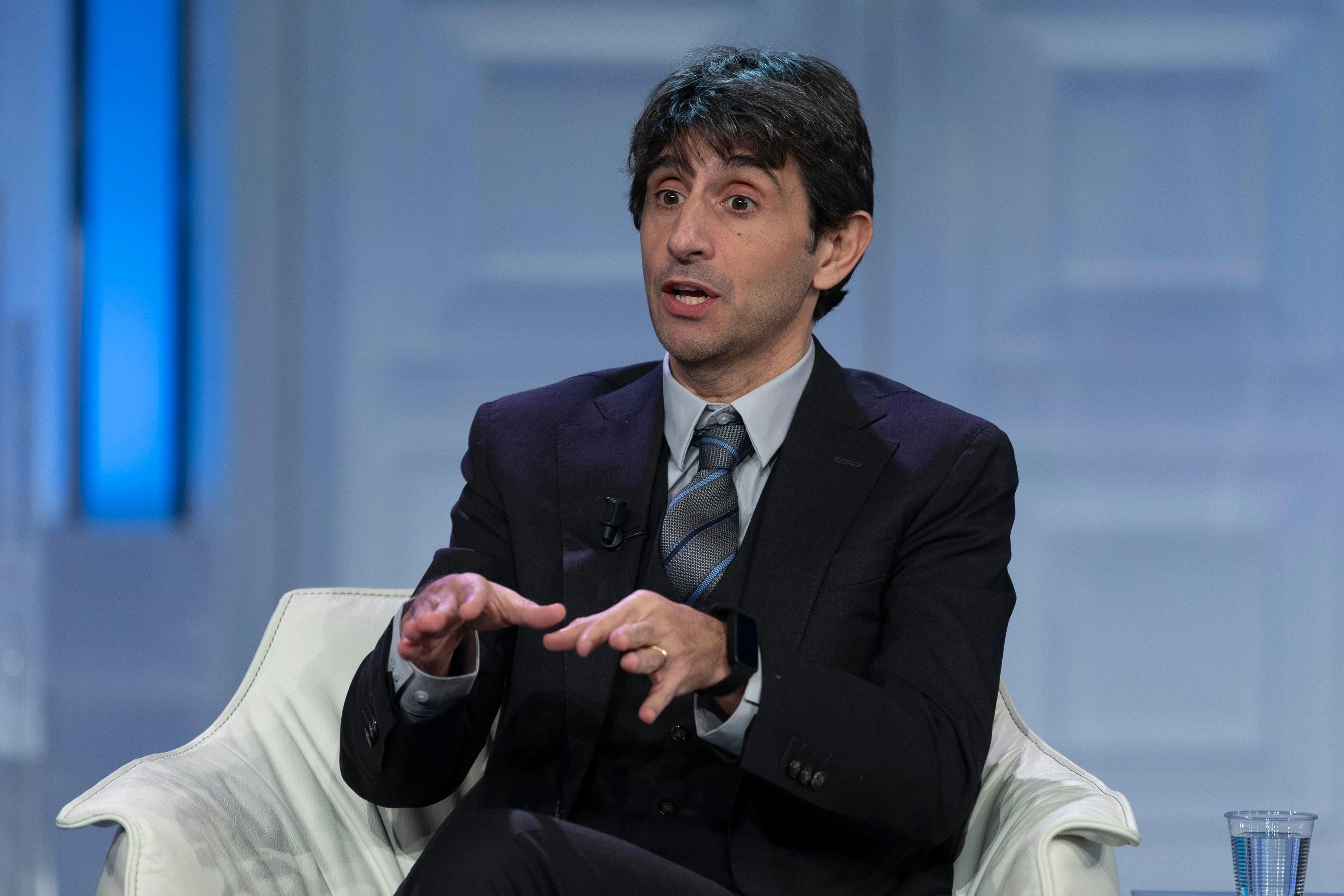 Lo scontro nel centrodestra. FdI archivia il terzo mandato. Congelate le altre riforme