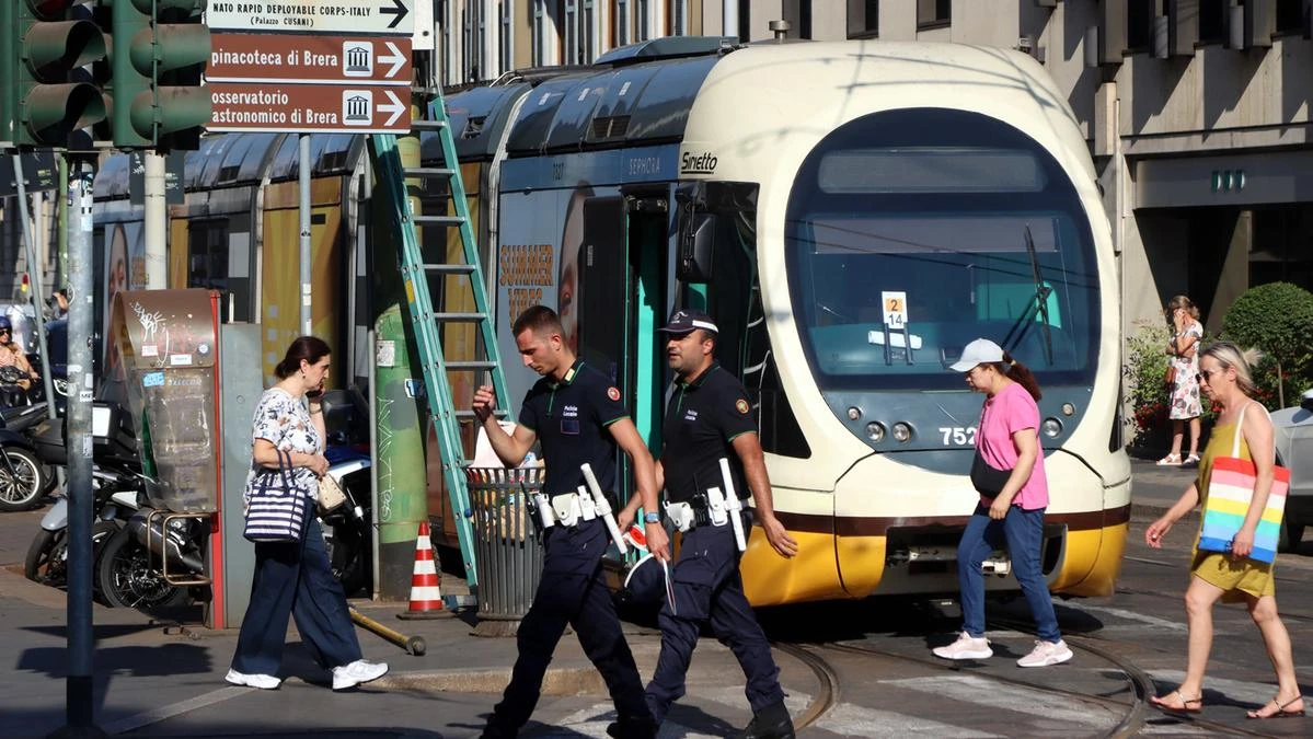 Chi sciopera oggi, 7 novembre 2025: treni salvi. Trasporto locale a rischio da Milano a Palermo, gli orari