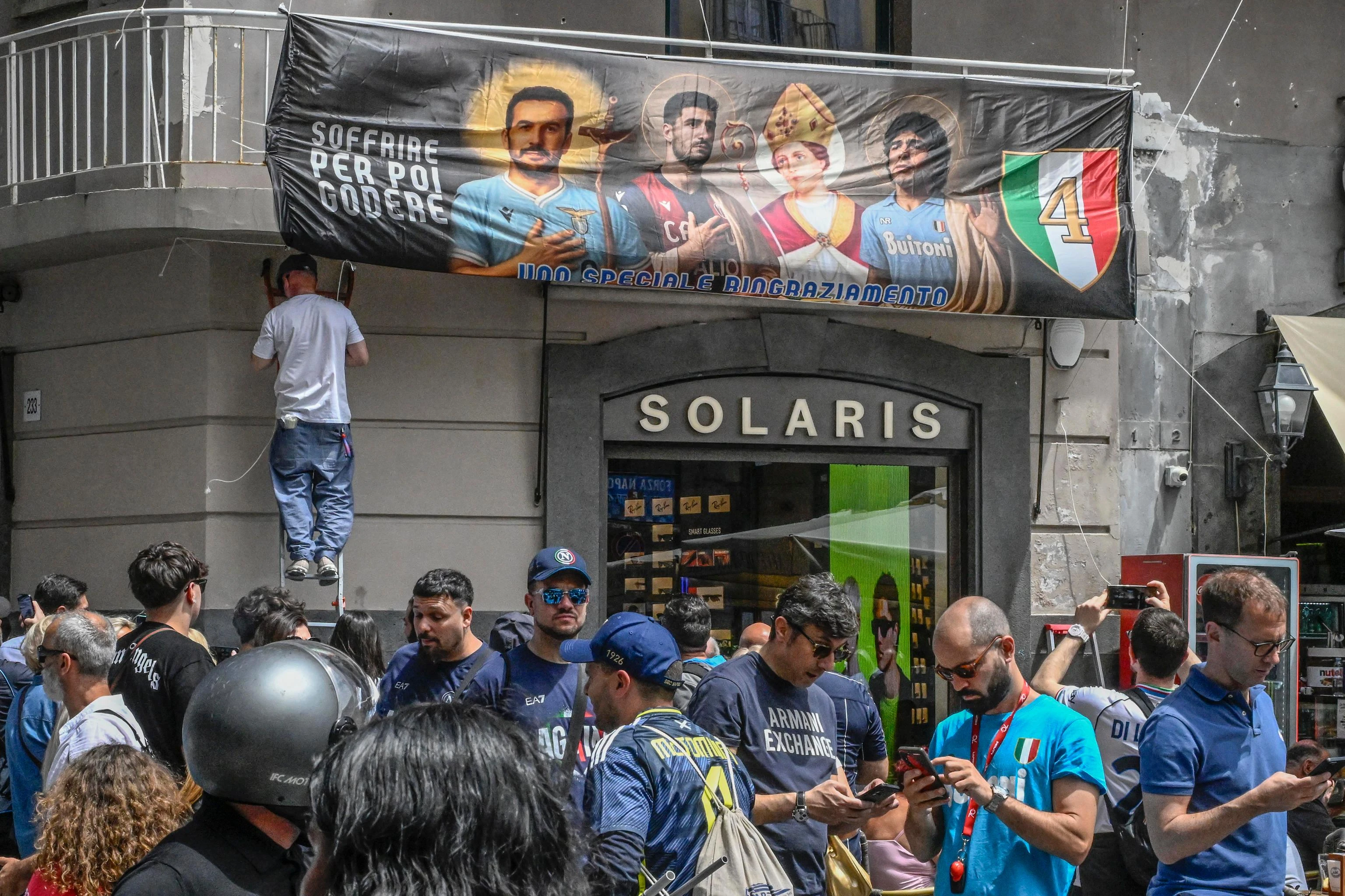 Scudetto Napoli, lunedì scuole chiuse per la grande festa. Varchi, divieti e l’elenco completo delle strade interrotte