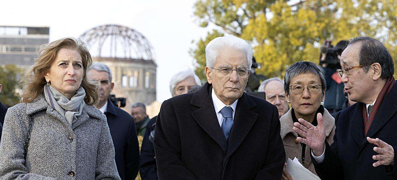 Mattarella a Hiroshima. Affondo contro la Russia: 