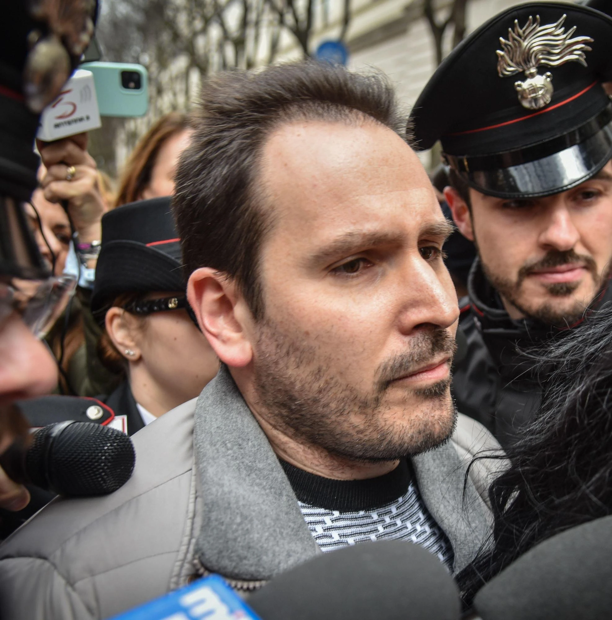 Omicidio Poggi, la guerra dei periti. Tracce di sangue sul tappetino