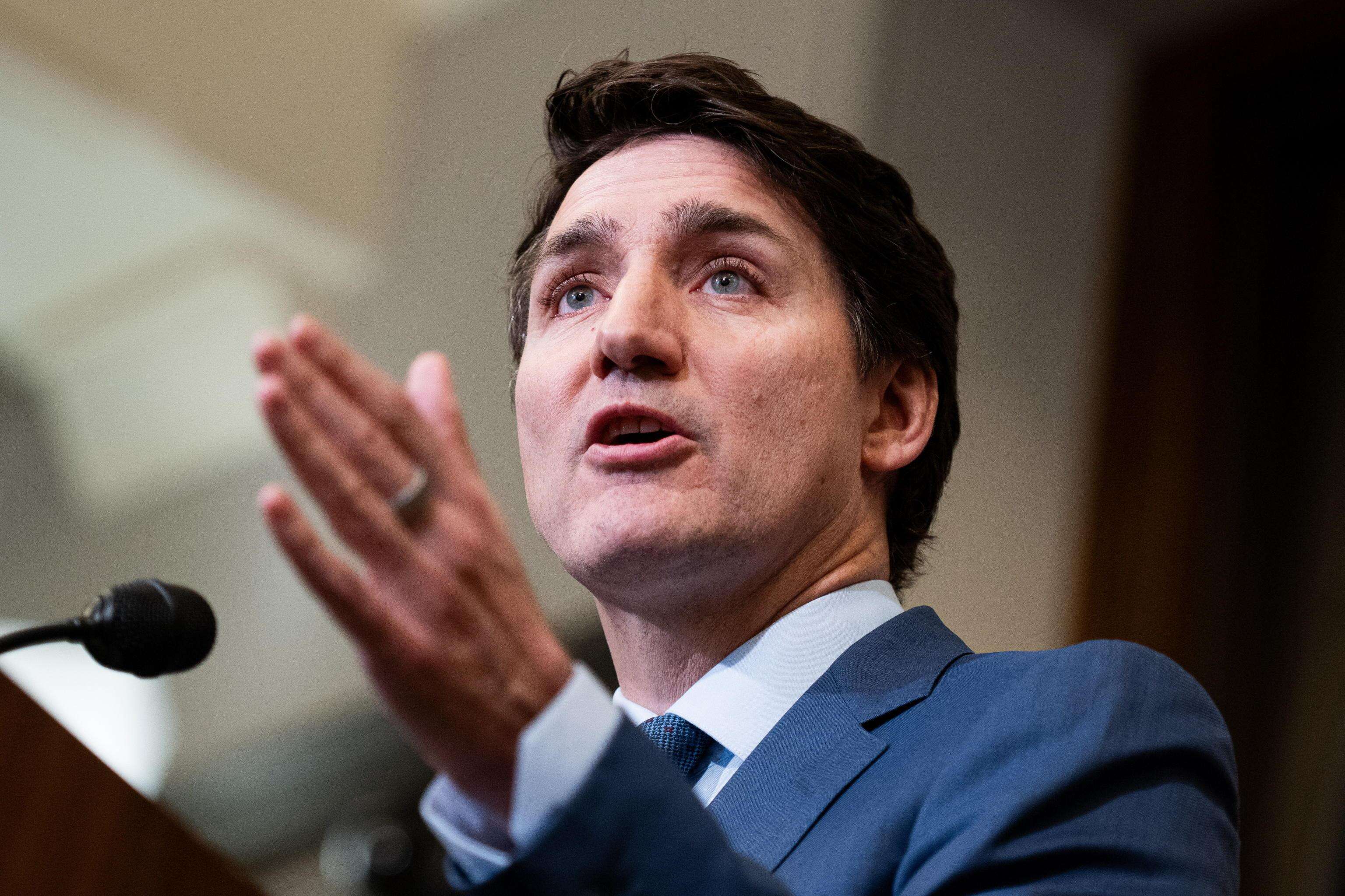 Trudeau lascia la guida del Canada e lancia un allarme: “Da Usa una sfida esistenziale”