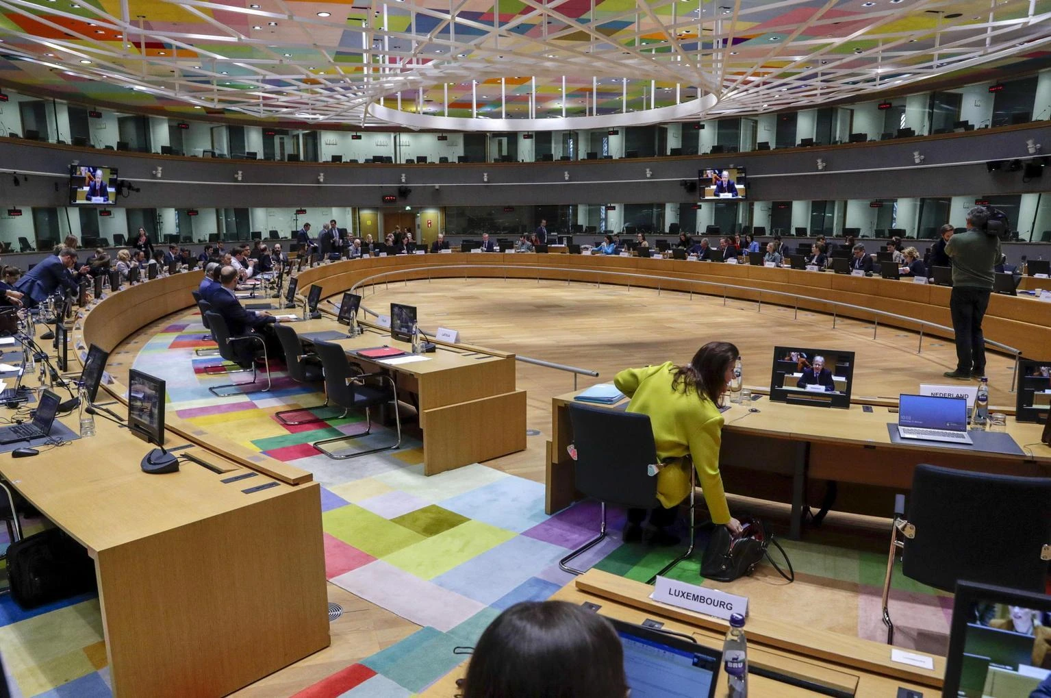 Unione Europea, 18esimo pacchetto di sanzioni contro la Russia se non accetta la tregua: ecco cosa prevede