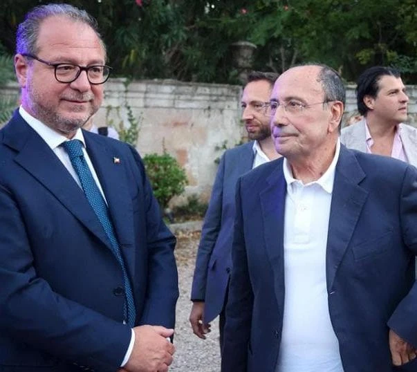 Tensioni in Forza Italia. Botta e risposta tra Mulè e Schifani sul candidato in Sicilia