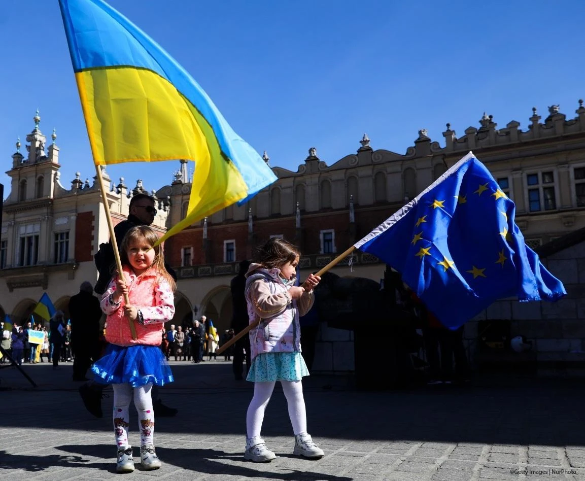 L’Europa e i 40 anni della bandiera. Ma quel simbolo di pace è in crisi