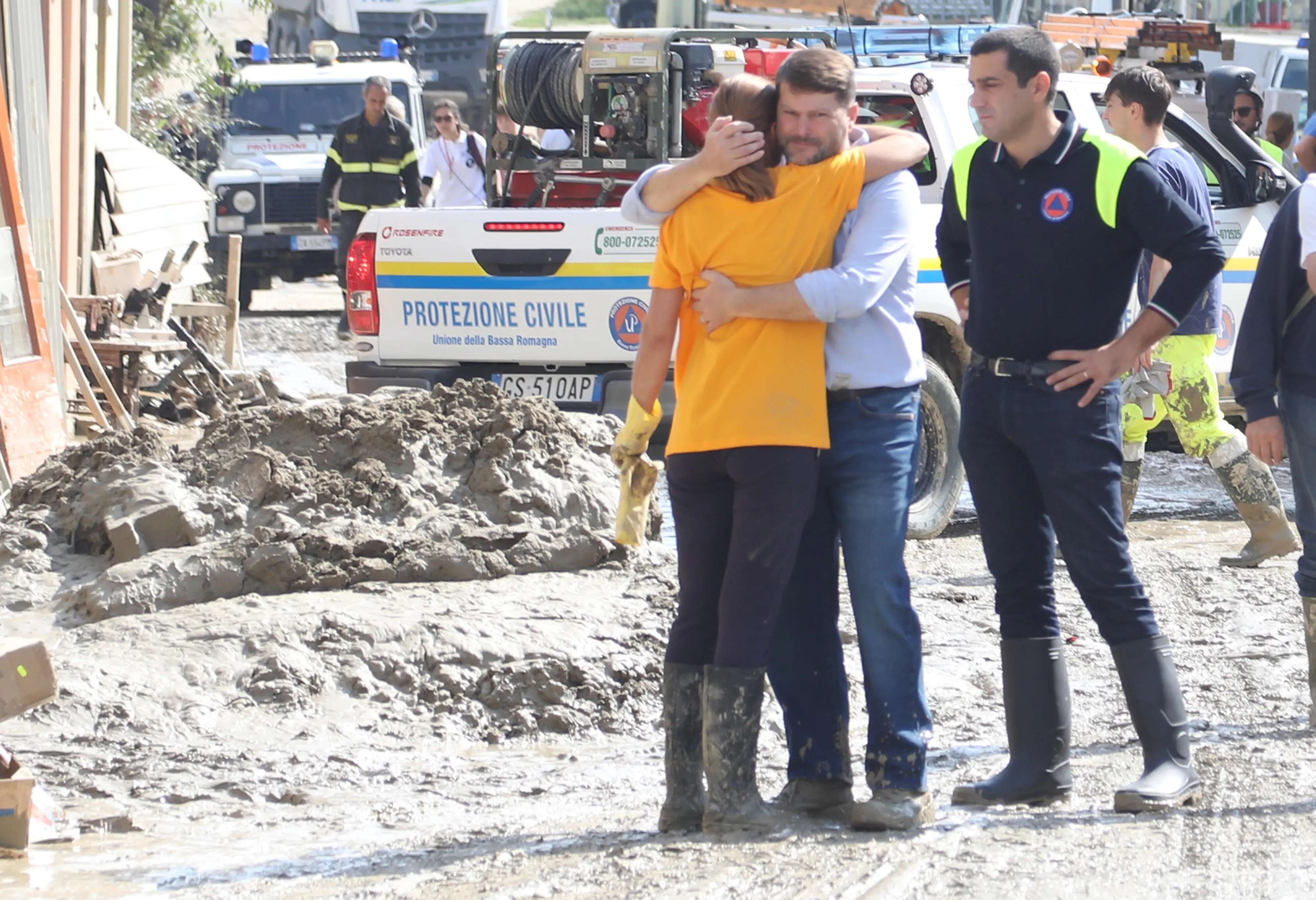 Assicurazioni casa, è scontro dopo l’alluvione. Salvini stoppa Musumeci: “Non possono essere obbligatorie”