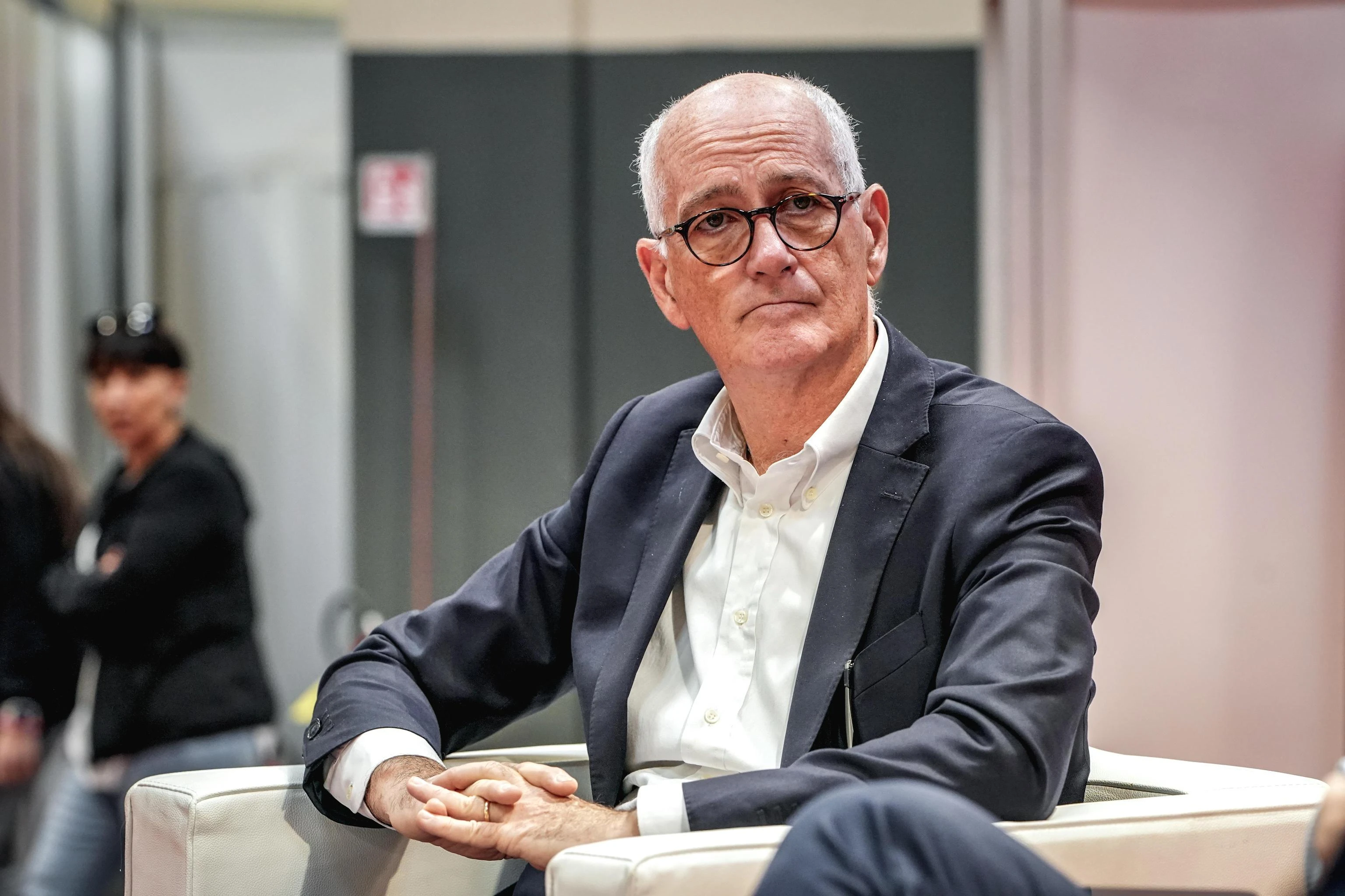 L’ex capo della polizia Gabrielli: “Sicurezza è integrazione”. E si ‘candida’ al Viminale