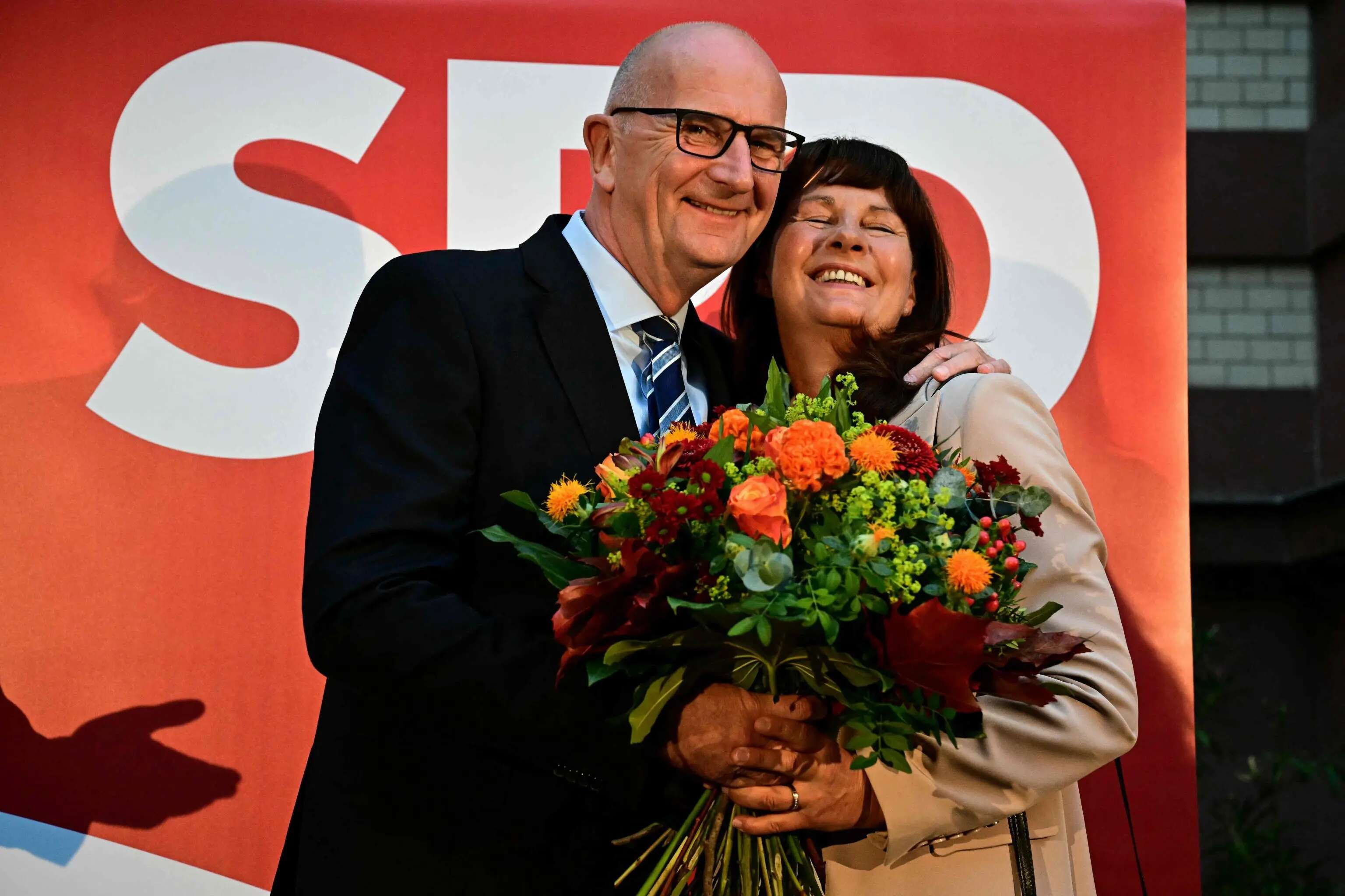 Elezioni Brandeburgo 2024, le proiezioni confermano: Spd in testa col 31,2%. L’estrema destra al 30% esulta: “Enorme successo”