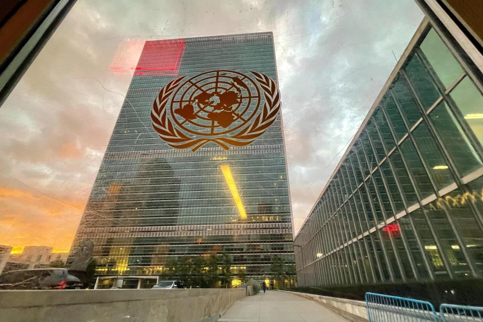 Aereo di linea abbattuto da un missile, l’Onu condanna la Russia a risarcire per i 298 morti