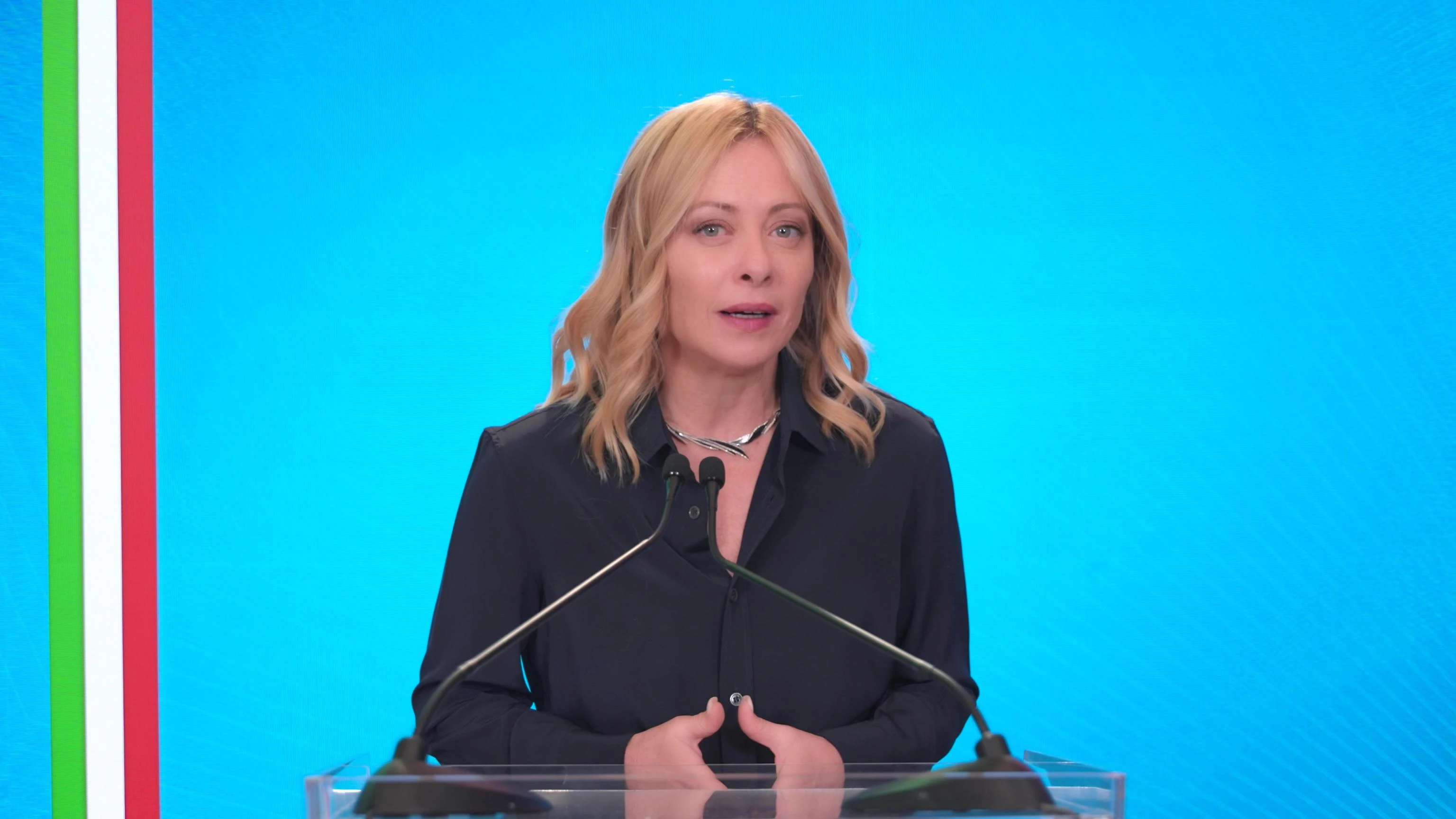 Italiani sempre meno interessati alla politica