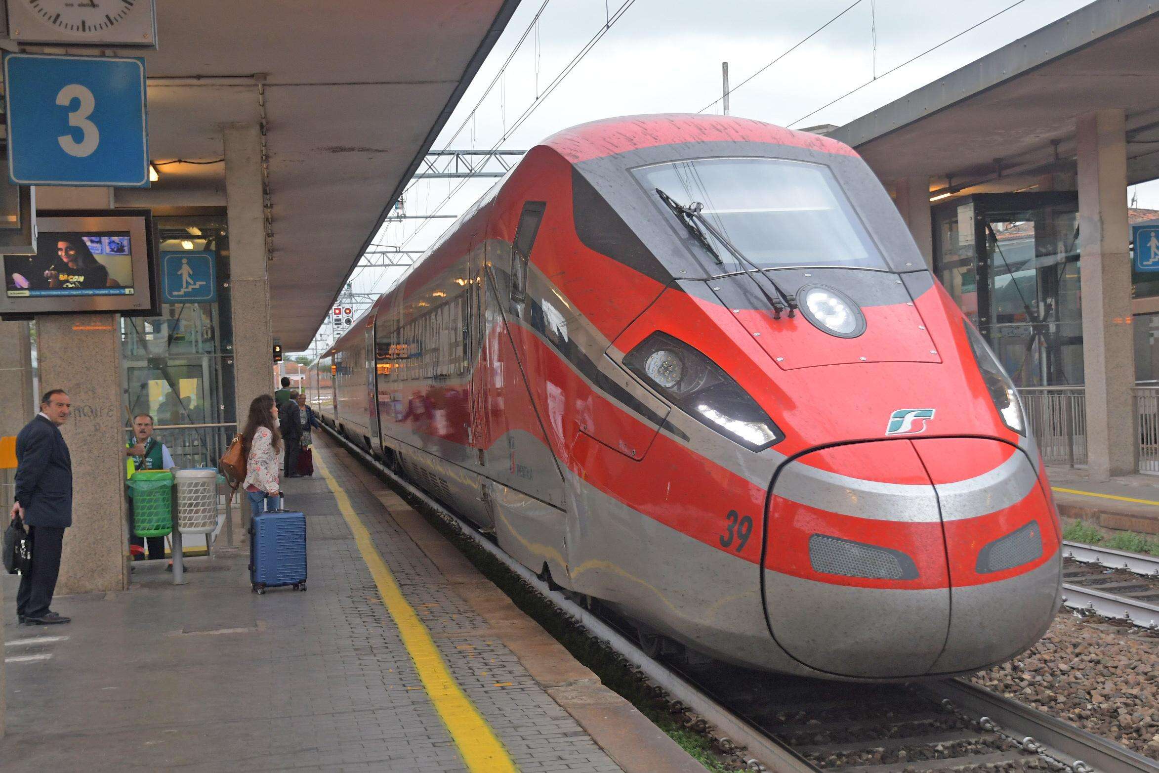 Treni in ritardo a Verona: guasto alla stazione di Porta Nuova. Cosa è successo