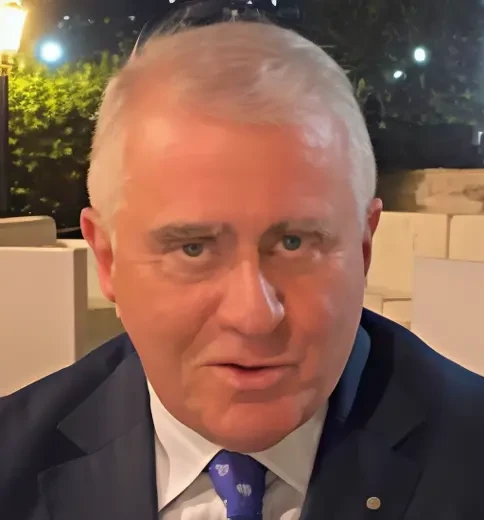 Lotta o governo, la Lega ancora in mezzo al guado