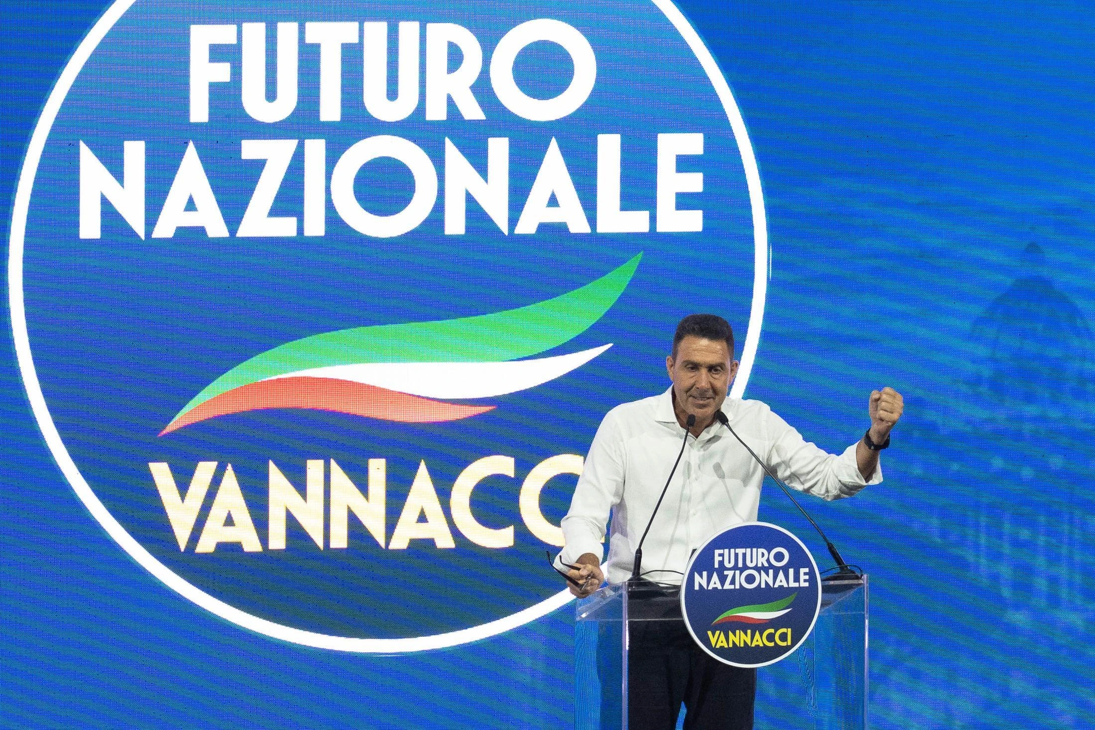 Femminicidio, Vannacci senza freni