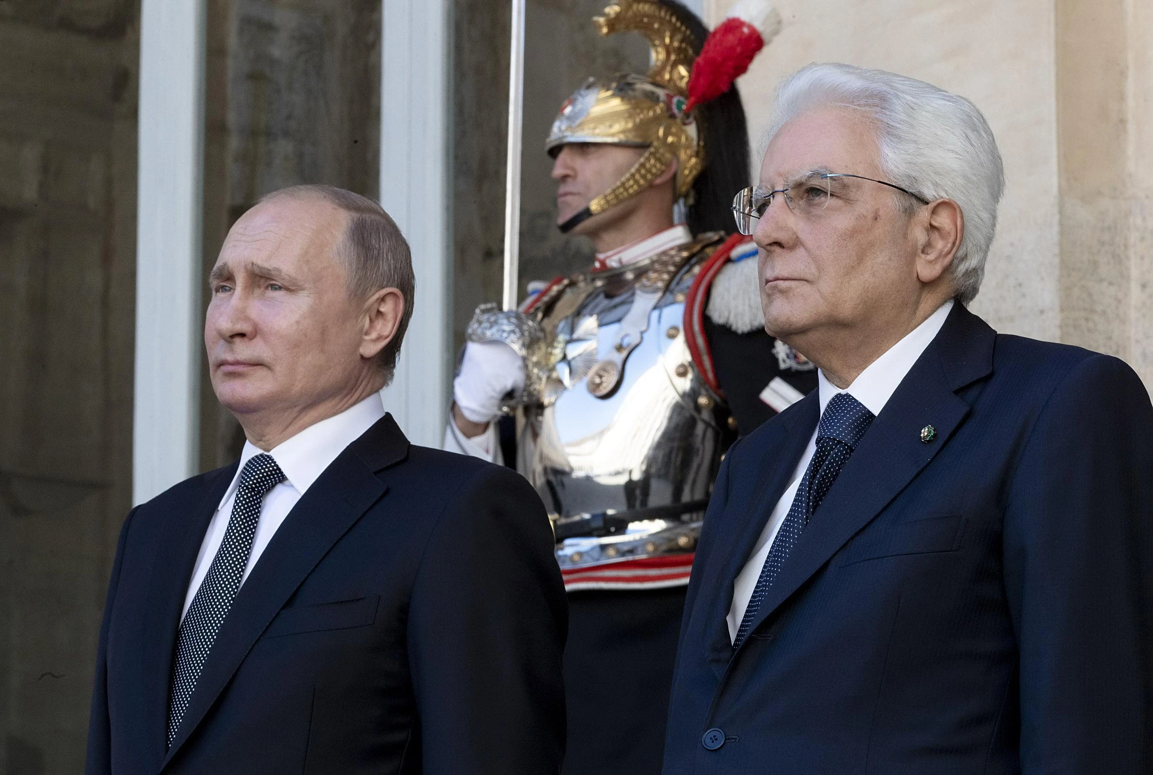 Mattarella nella lista dei ‘russofobi’ di Mosca. Il Colle tira dritto: l’aggressione all’Ucraina ha cancellato l’equilibrio della pace