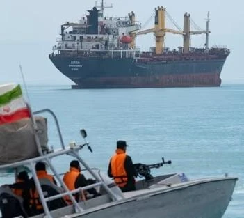 Guerra Israele-Iran, altalena dei prezzi del petrolio. Lagarde: inflazione a rischio rialzo