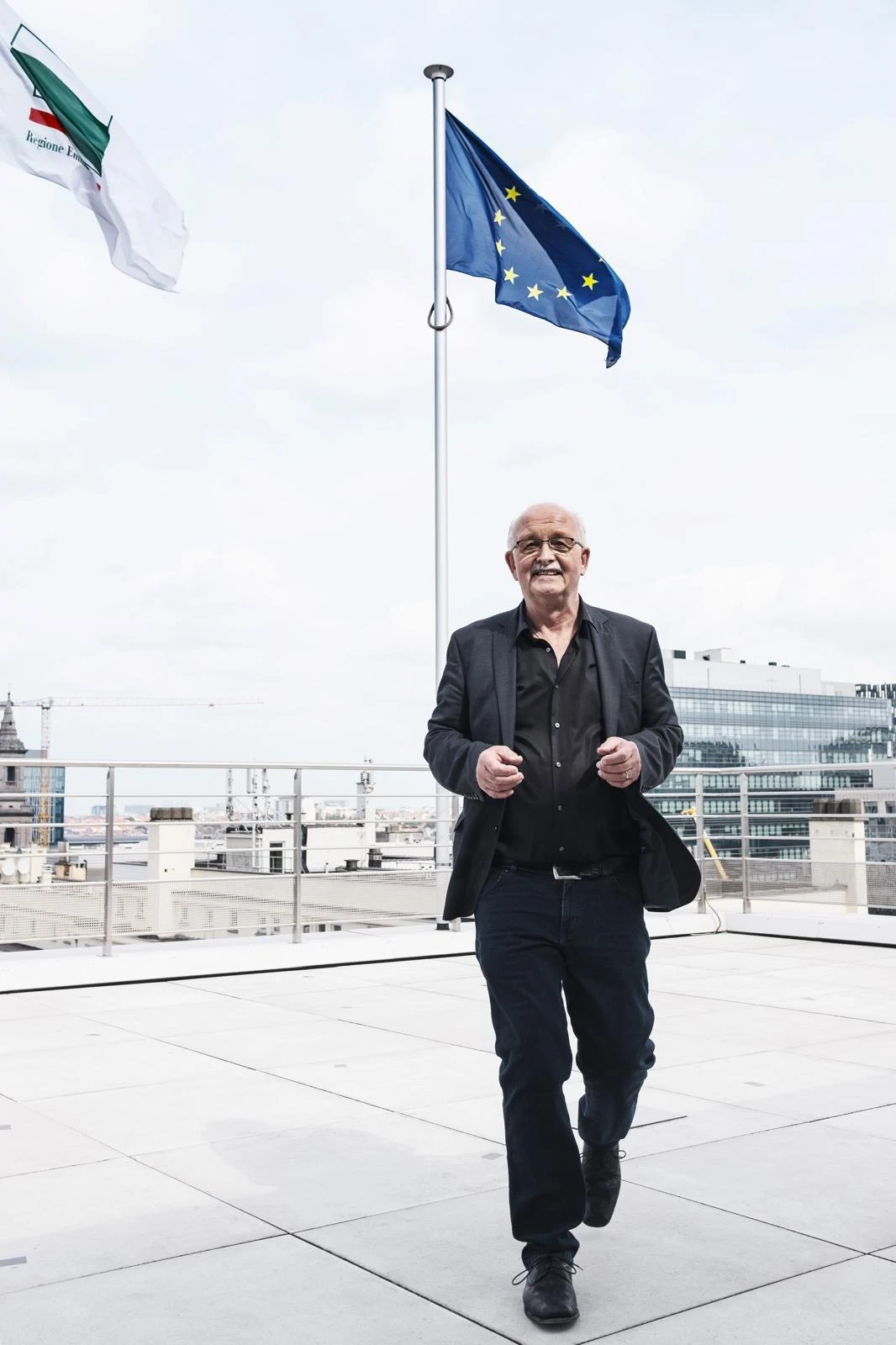 Tagli ai fondi per lo sviluppo globale, l’eurodeputato Bullmann: “Non c’è sicurezza senza cooperazione”