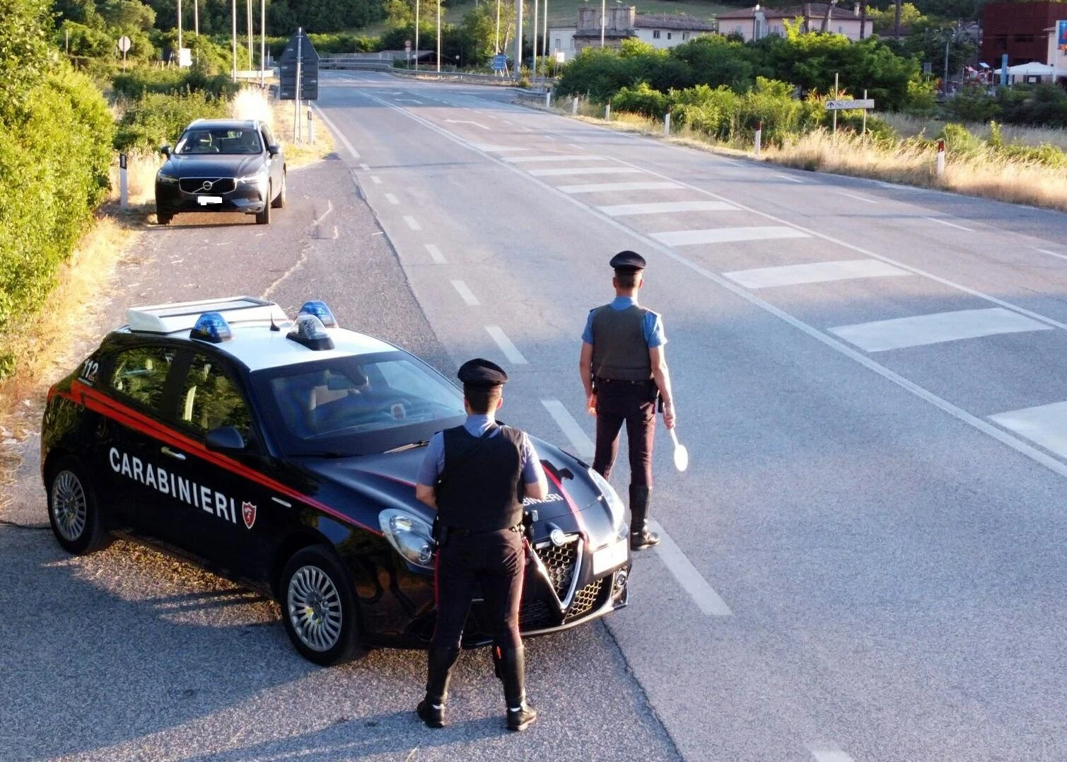 Spara ai ladri in casa e ne uccide uno, poi nasconde il cadavere. Due giorni dopo confessa, indagato imprenditore 60enne di Centola nel Salernitano