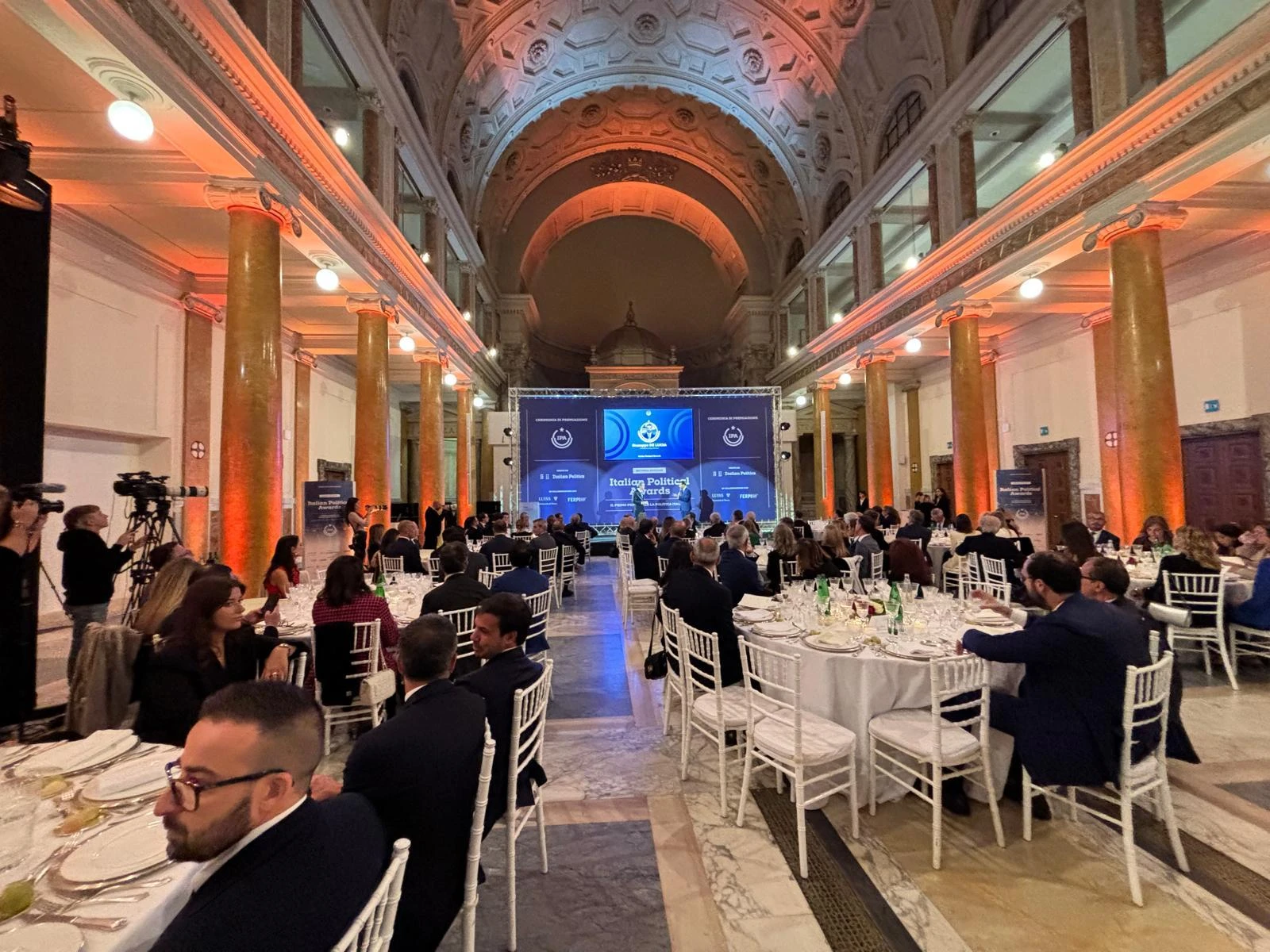 Italian Political Awards 2025, i protagonisti del ‘Buon Policy Making’: da Zampa a Petrucci, tutti i premiati