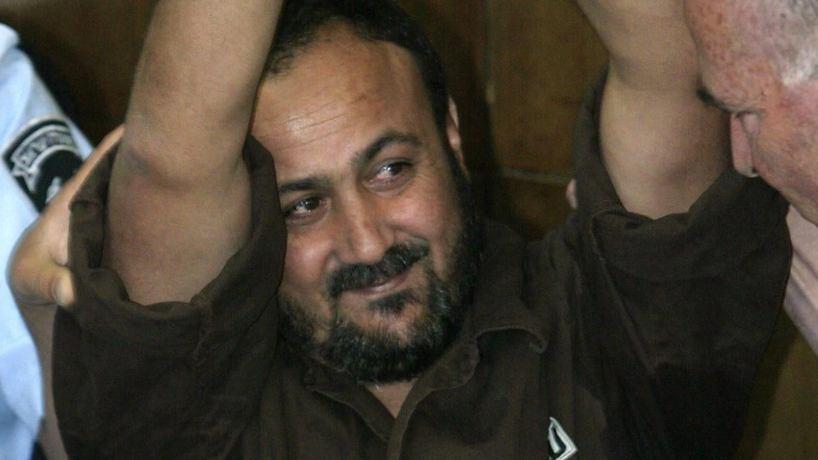 Chi è Marwan Barghuti, il prigioniero palestinese in cima alla lista di Hamas. Le trattative e il veto di Netanyahu