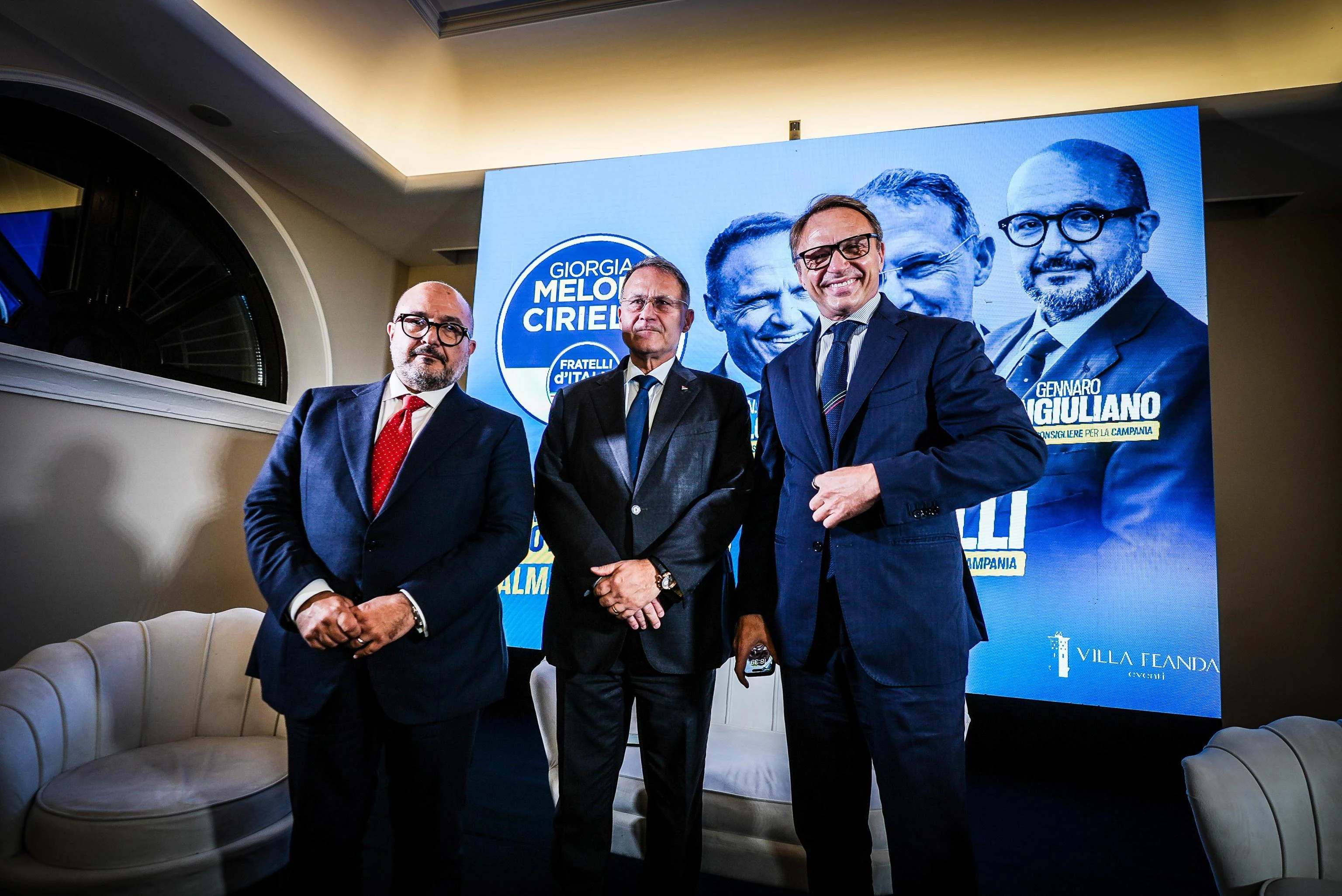 Elezioni regionali di novembre: depositate le liste tra vip, transfughi e star