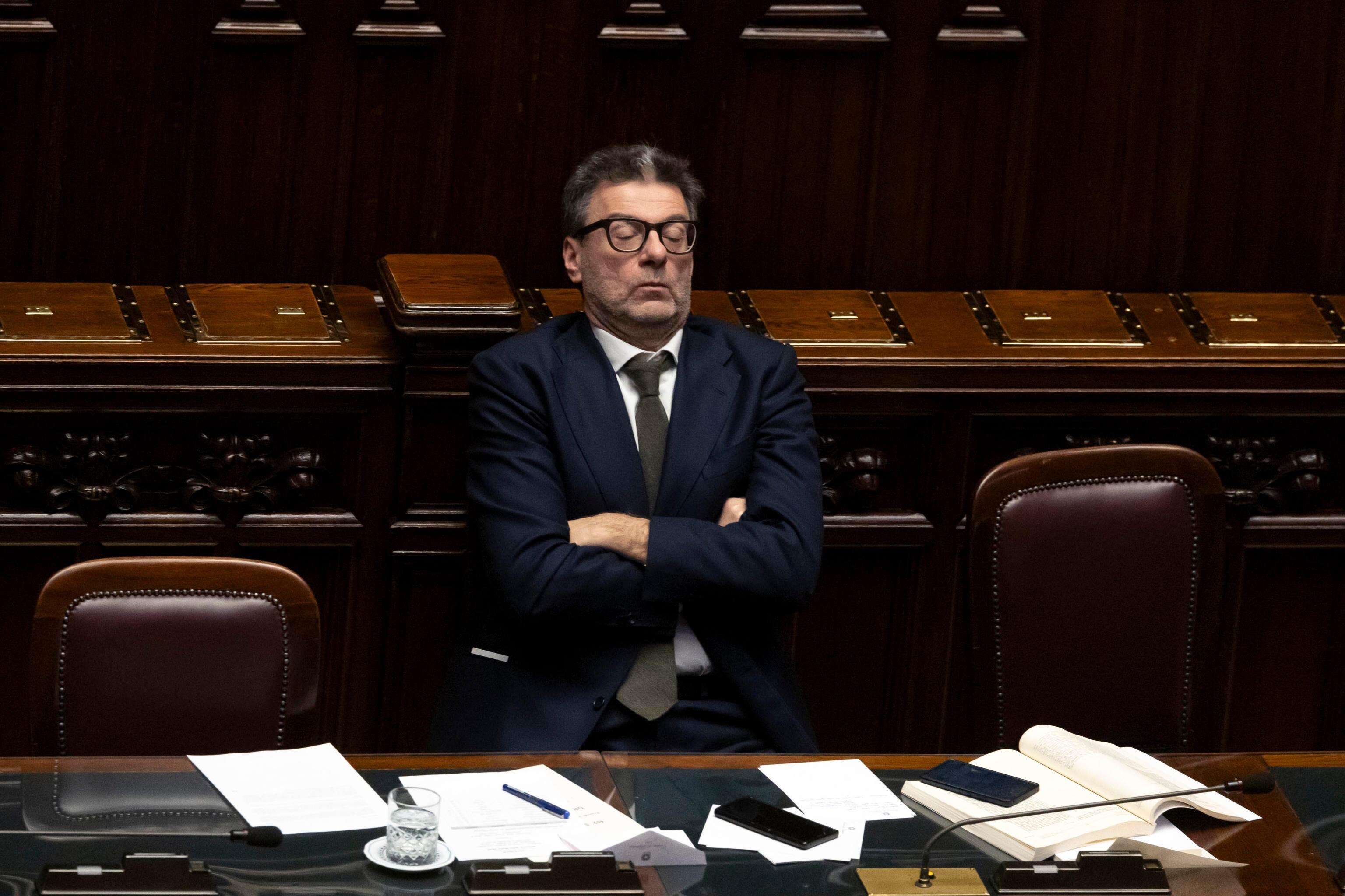 Manovra, il governo incassa la fiducia con 211 voti a favore e 117 contrari