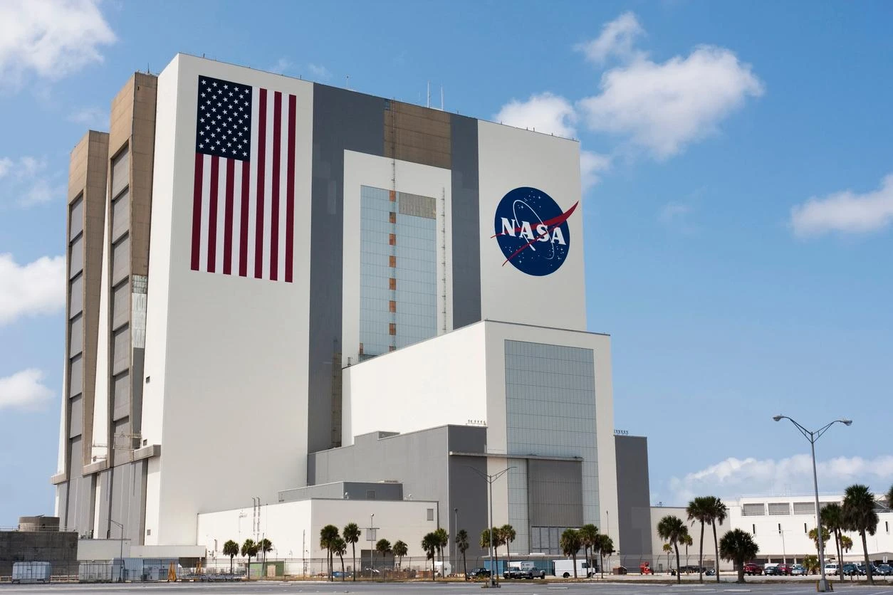 La Nasa costruirà un villaggio sulla Luna entro 10 anni