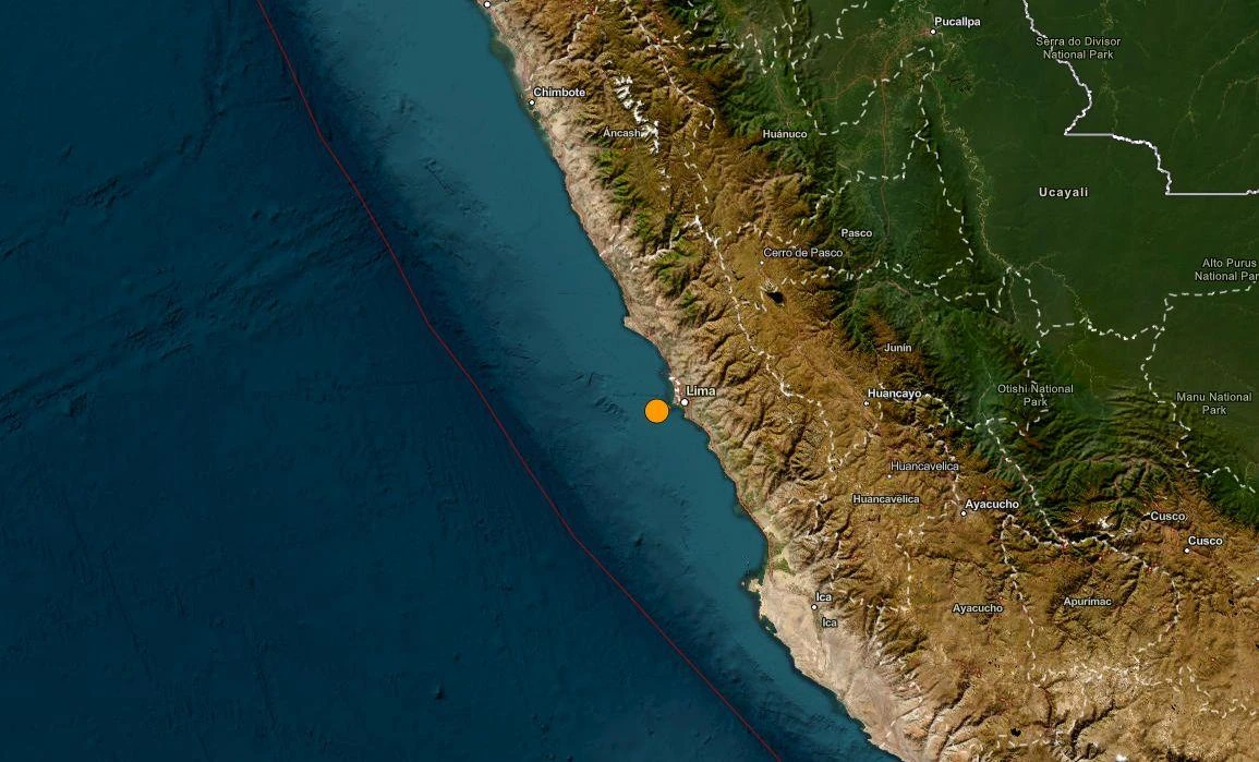 Terremoto in Perù, scossa di magnitudo 6.1 vicina a Callao. Molte frane vicino a Lima: un morto e 5 feriti. Danni anche nella capitale