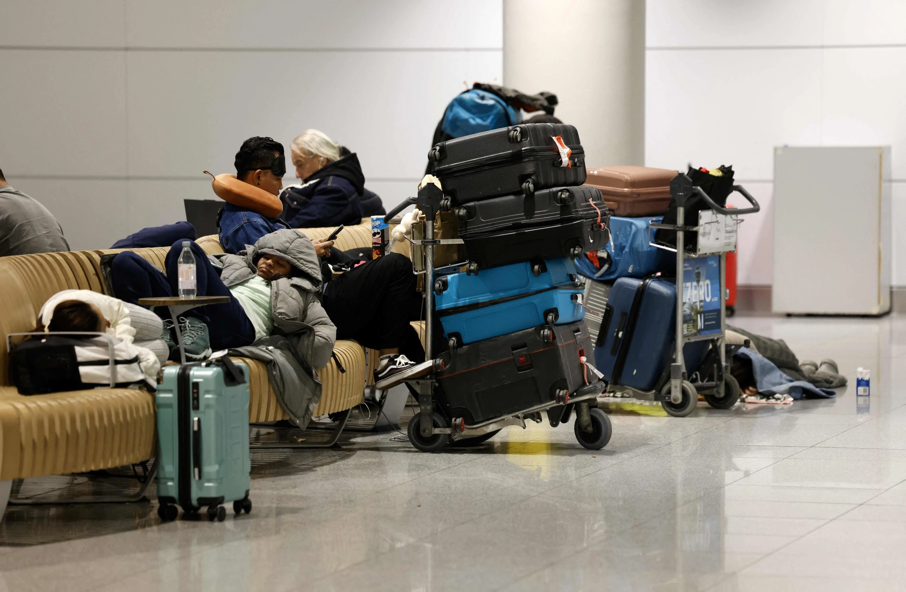 Nuovo allarme droni all’aeroporto di Monaco. Ripresa graduale dei voli. Bild: “Sono UAV da ricognizione militare”. A Francoforte arrestato un croato