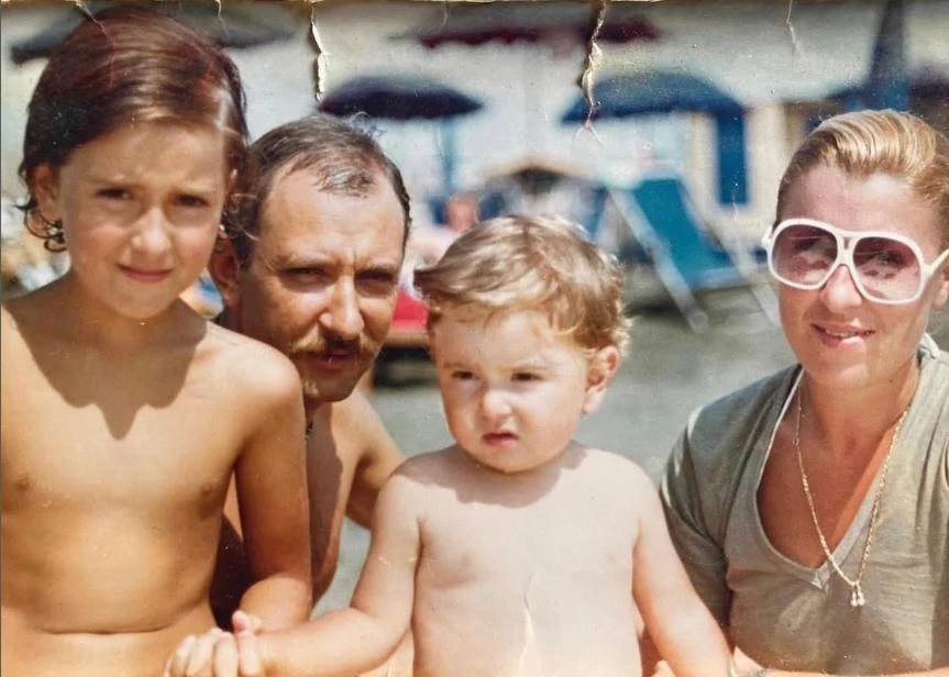 Morto Vittorio Di Battista, papà di Alessandro: “Sto male. Lo porterò sempre con me”