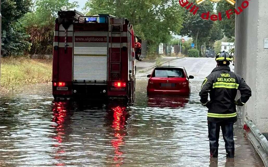 Quattro alpinisti dispersi sul Monte Bianco. La Toscana sott’acqua